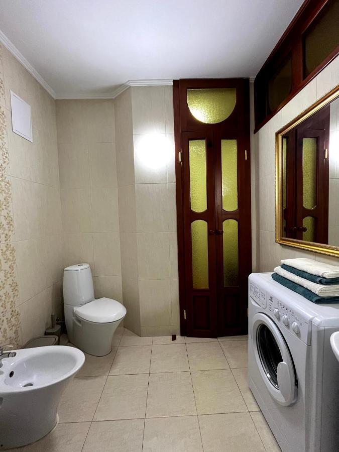 Апартаменты Центр Крещатик Kiev Ngoại thất bức ảnh